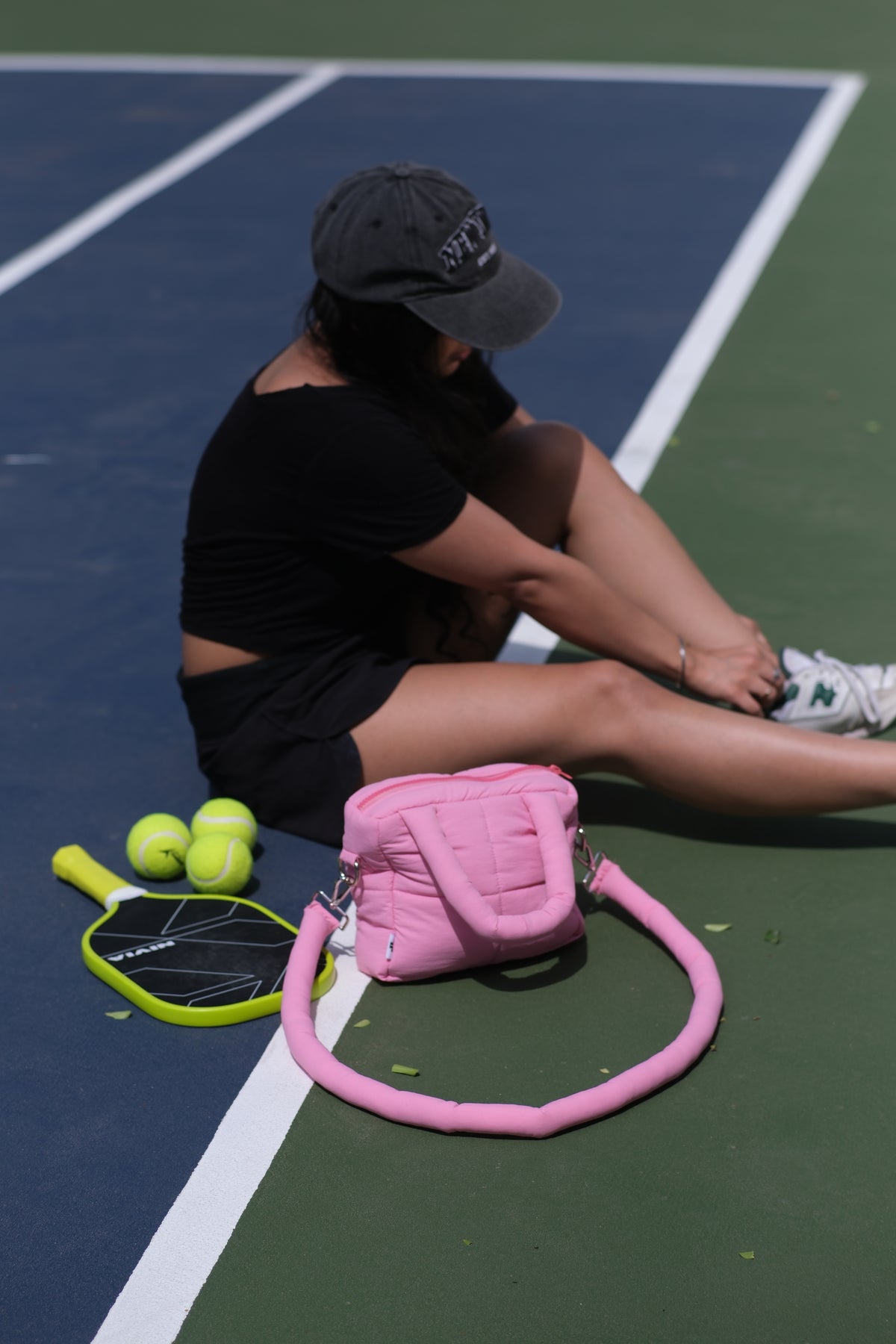 BUBBLEGUM CROSSBODY
